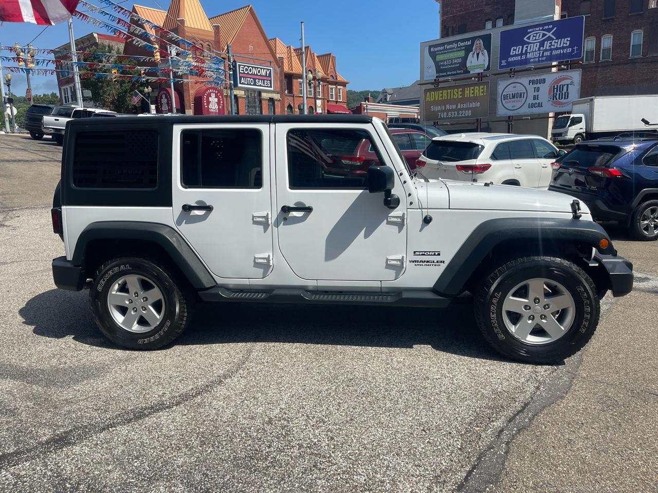 Jeep Wrangler Unlimited 4WD 4dr Sport 2016
