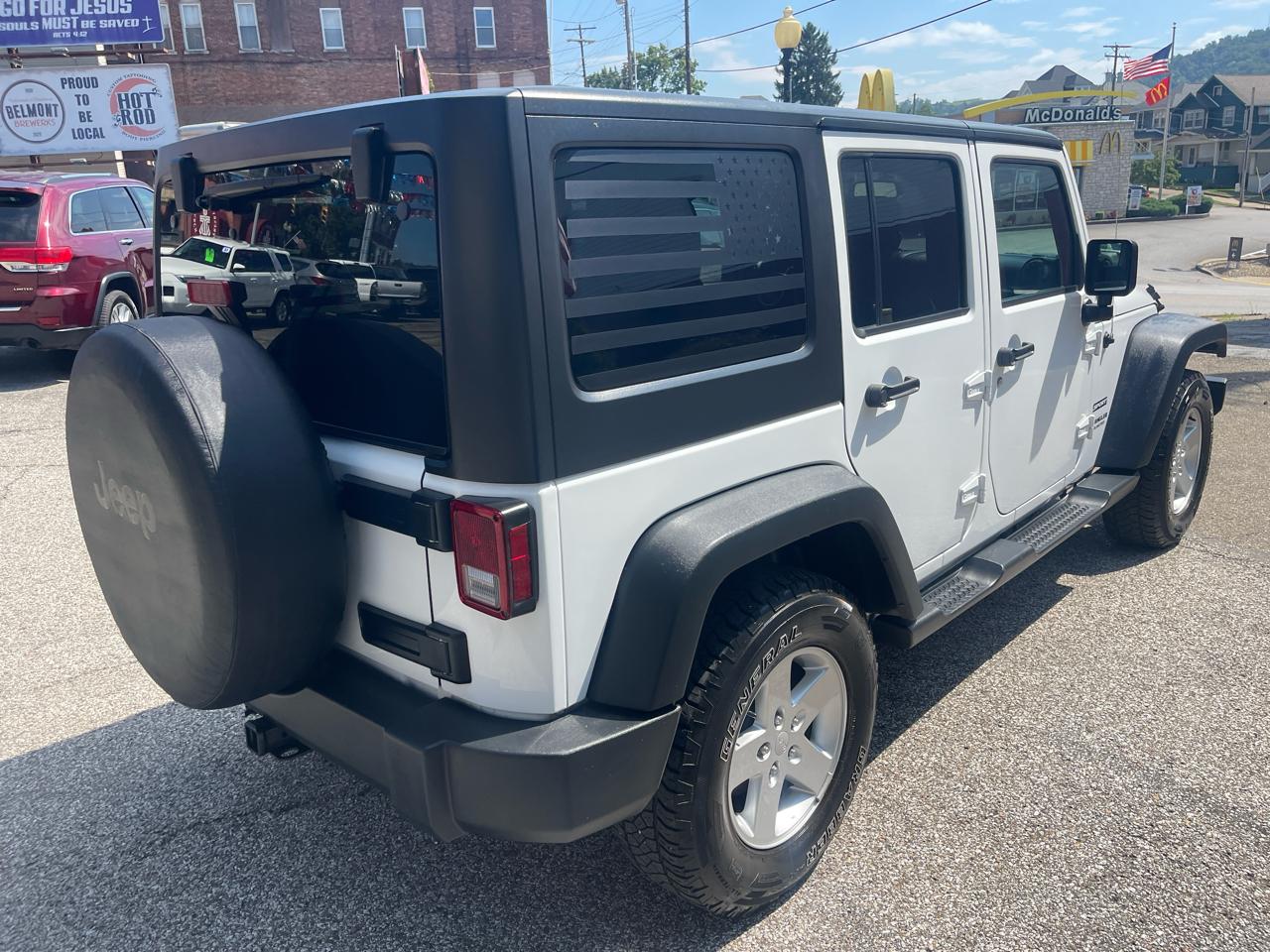 Jeep Wrangler Unlimited 4WD 4dr Sport 2016