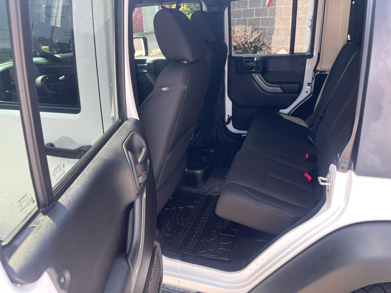 Jeep Wrangler Unlimited 4WD 4dr Sport 2016