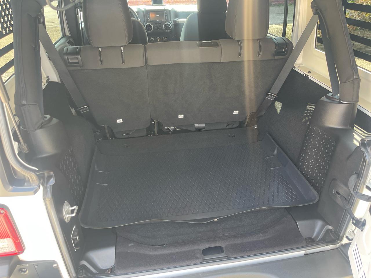 Jeep Wrangler Unlimited 4WD 4dr Sport 2016