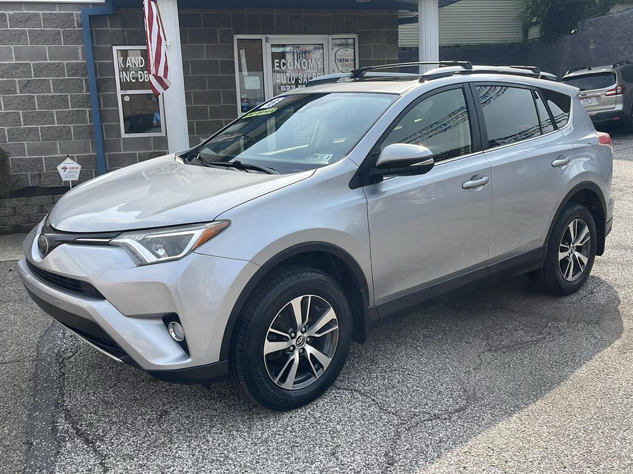 Toyota RAV4 Adventure AWD (Natl) 2018