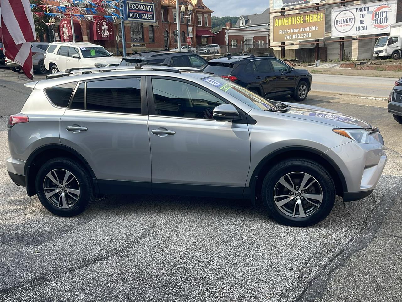 Toyota RAV4 Adventure AWD (Natl) 2018