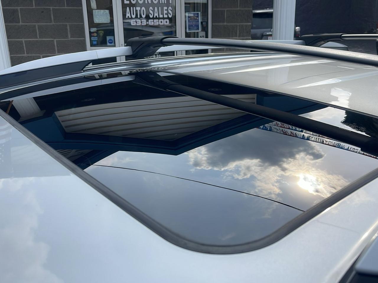 Toyota RAV4 Adventure AWD (Natl) 2018