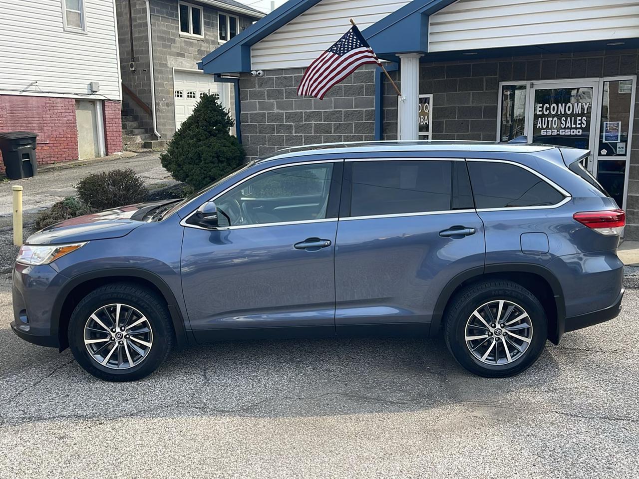 Toyota Highlander XLE V6 AWD (Natl) 2019