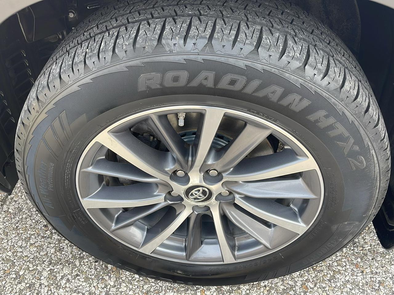 Toyota Highlander XLE V6 AWD (Natl) 2019