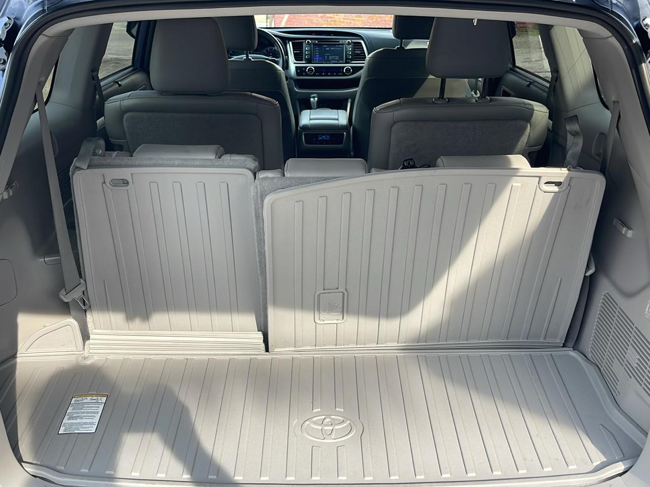 Toyota Highlander XLE V6 AWD (Natl) 2019
