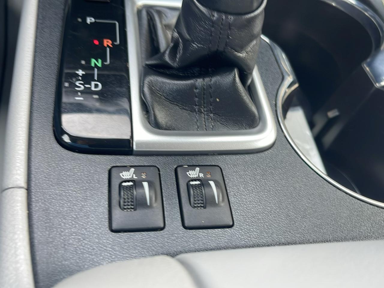 Toyota Highlander XLE V6 AWD (Natl) 2019