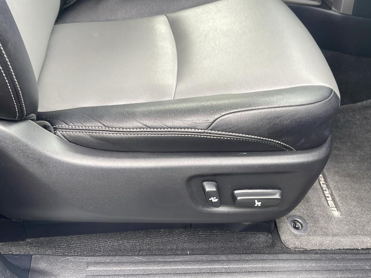 Toyota 4Runner 4WD 4dr V6 Trail Premium (Natl) 2015