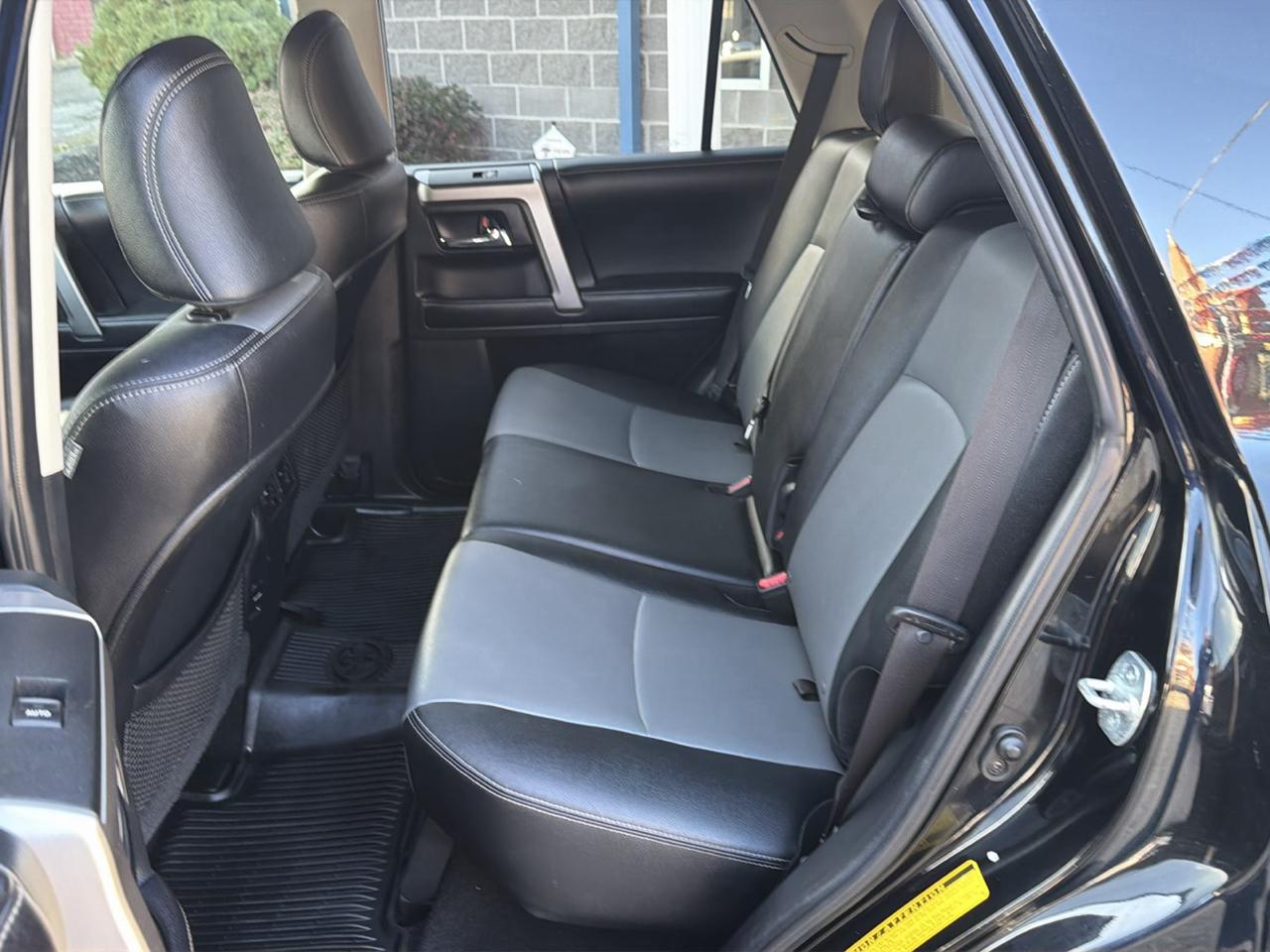 Toyota 4Runner SR5 Premium V6 4D SUV 4WD 2017