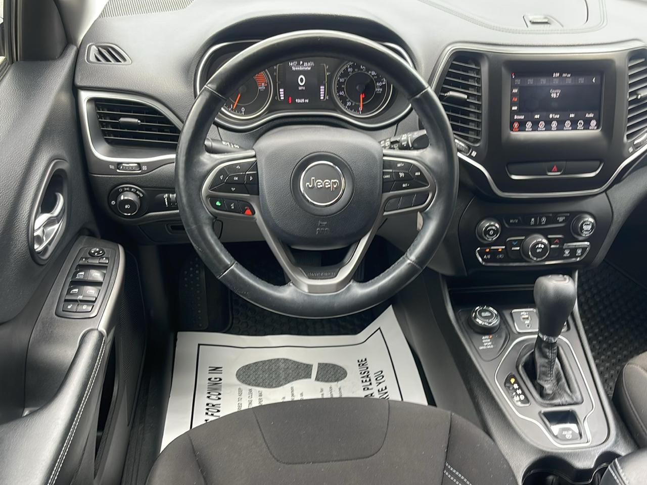 Jeep Cherokee Latitude 4x4 2019