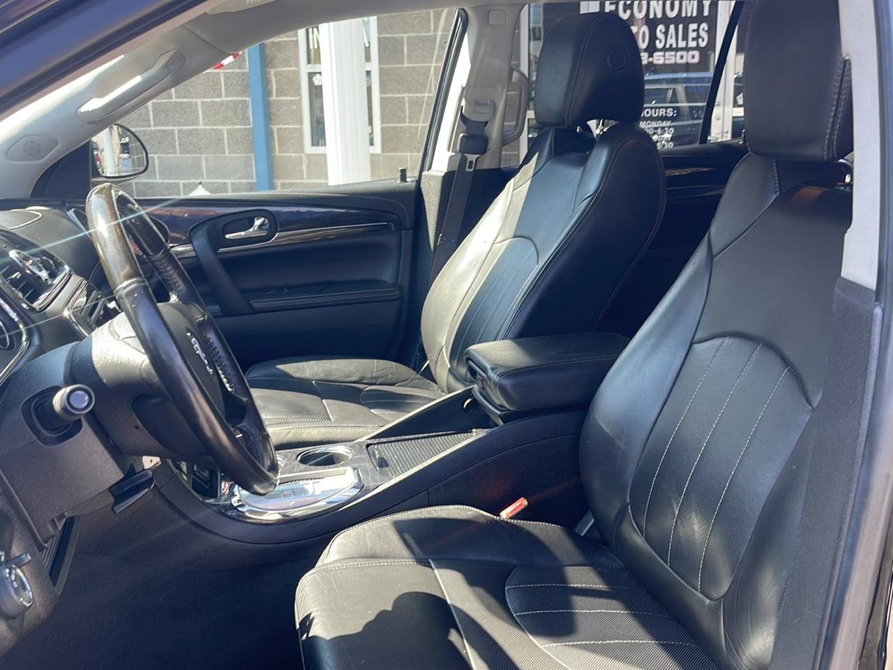 Buick Enclave AWD 4dr Leather 2017