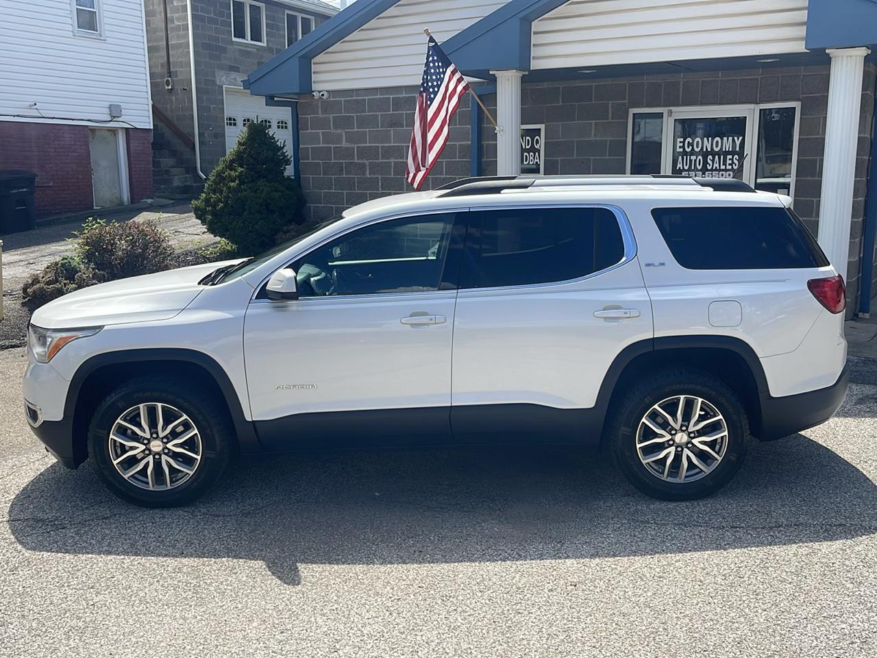 GMC Acadia AWD 4dr SLE w/SLE-2 2019