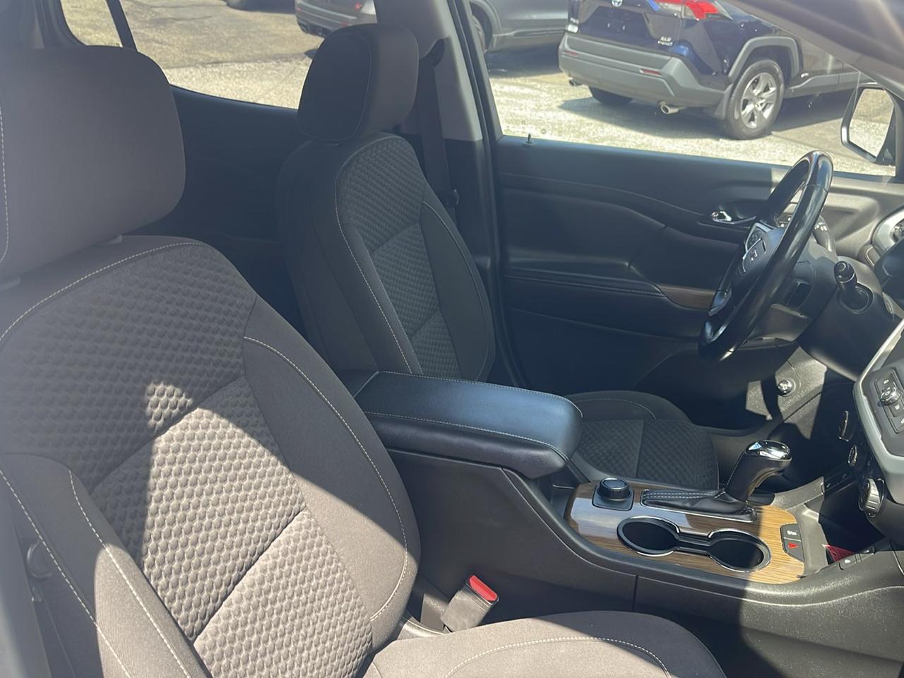 GMC Acadia AWD 4dr SLE w/SLE-2 2019