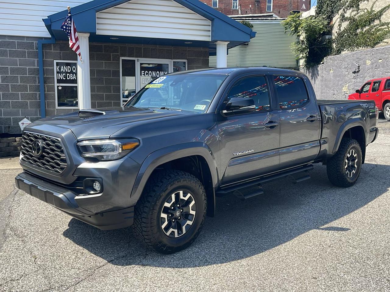 Toyota Tacoma 4WD TRD Off Road Double Cab 6' Bed V6 AT (Natl) 2020