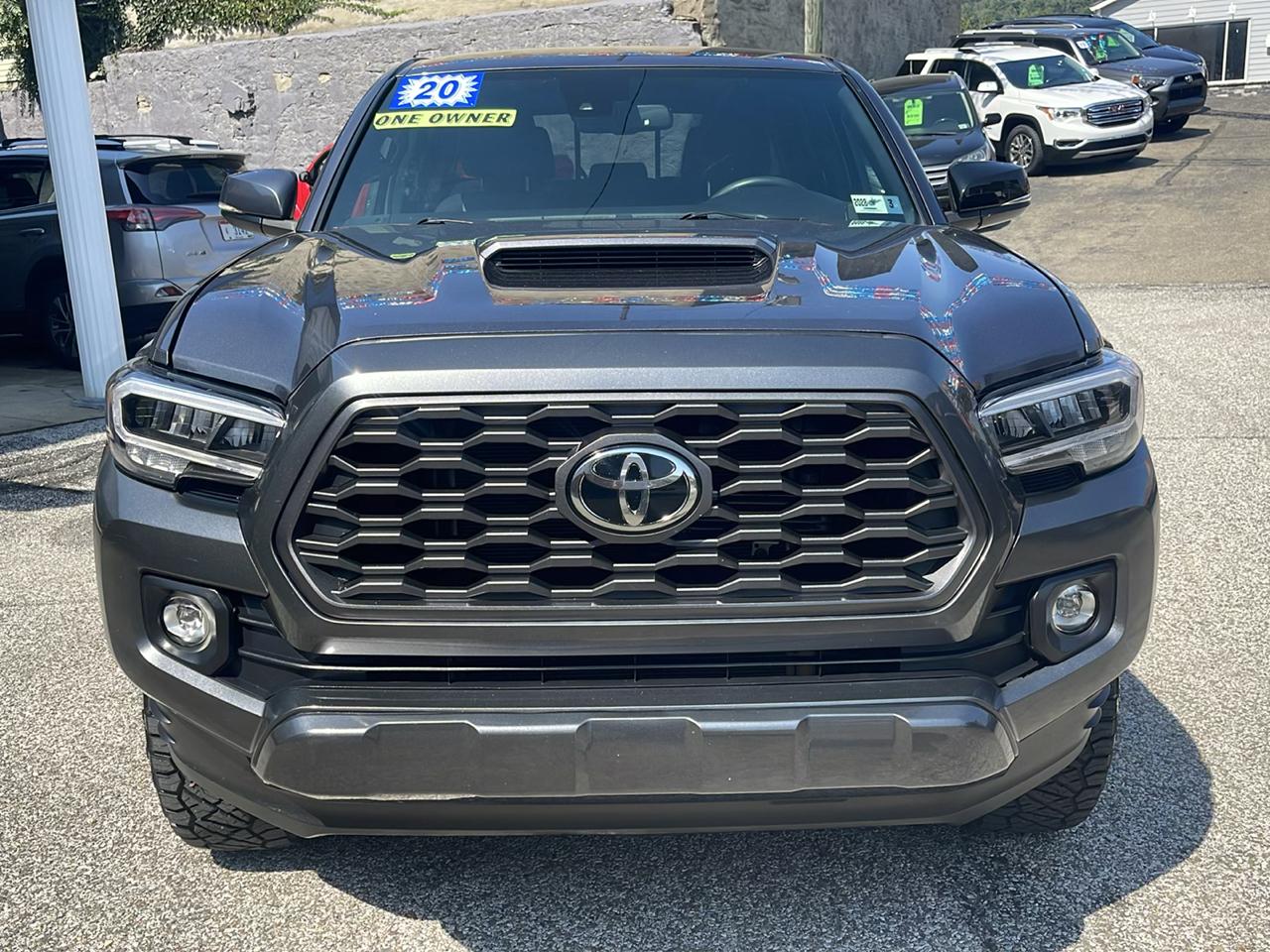 Toyota Tacoma 4WD TRD Off Road Double Cab 6' Bed V6 AT (Natl) 2020