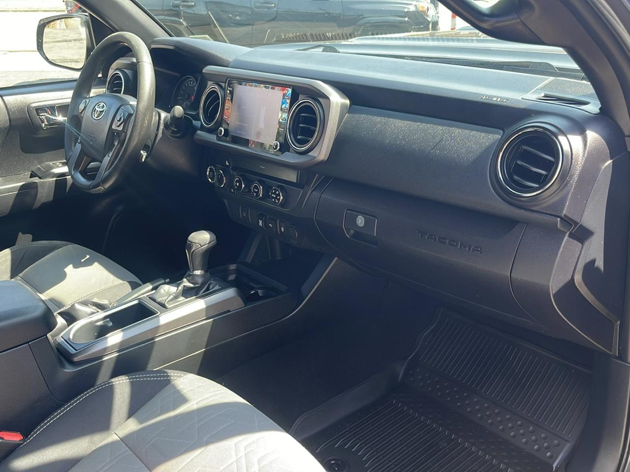 Toyota Tacoma 4WD TRD Off Road Double Cab 6' Bed V6 AT (Natl) 2020