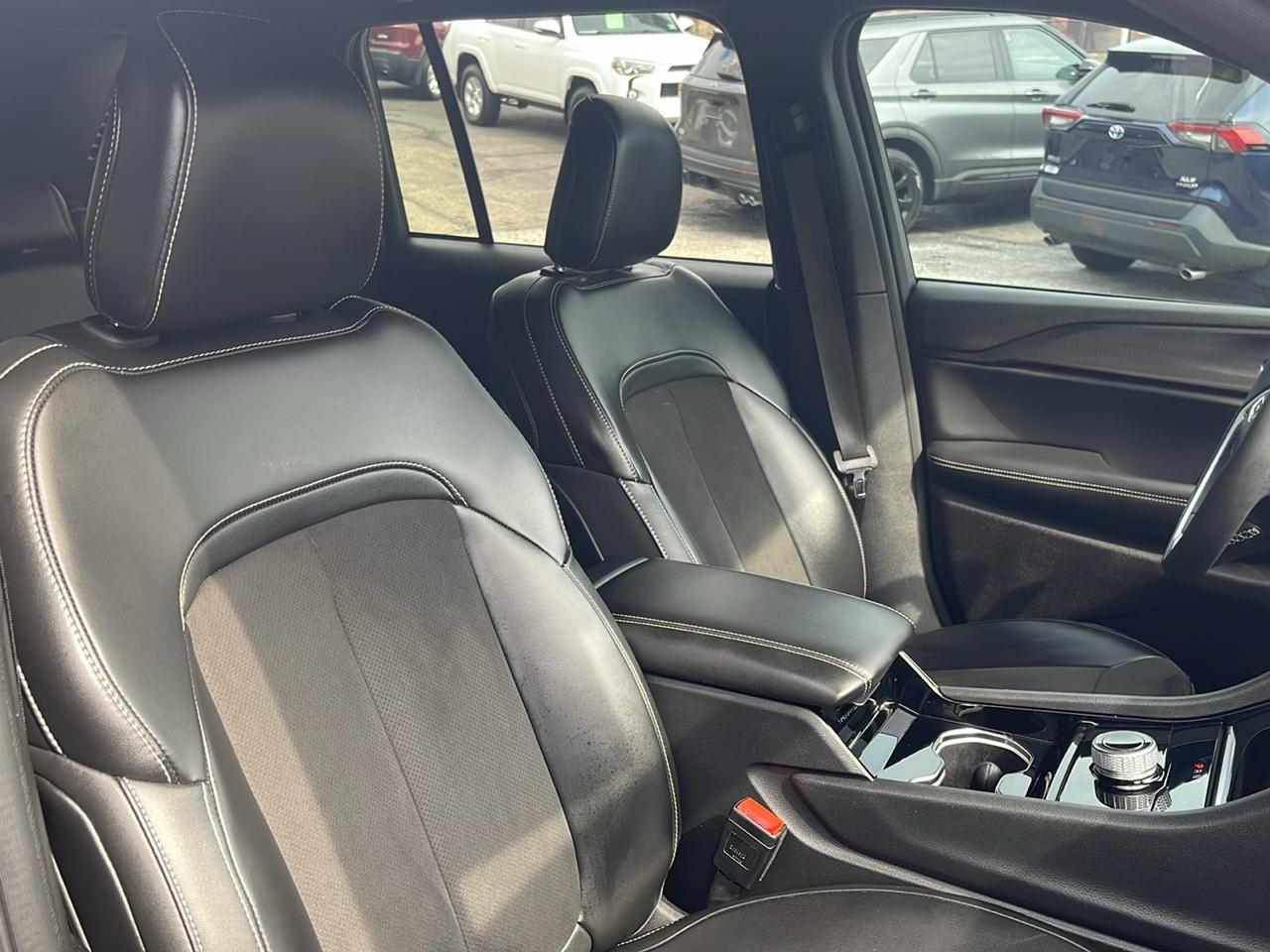 Jeep Grand Cherokee Altitude 4x4 2023