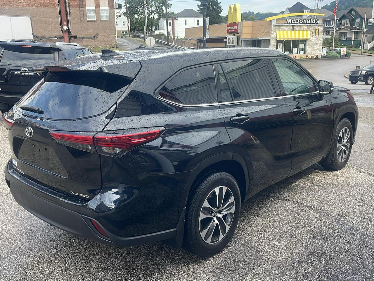 Toyota Highlander XLE AWD (Natl) 2022