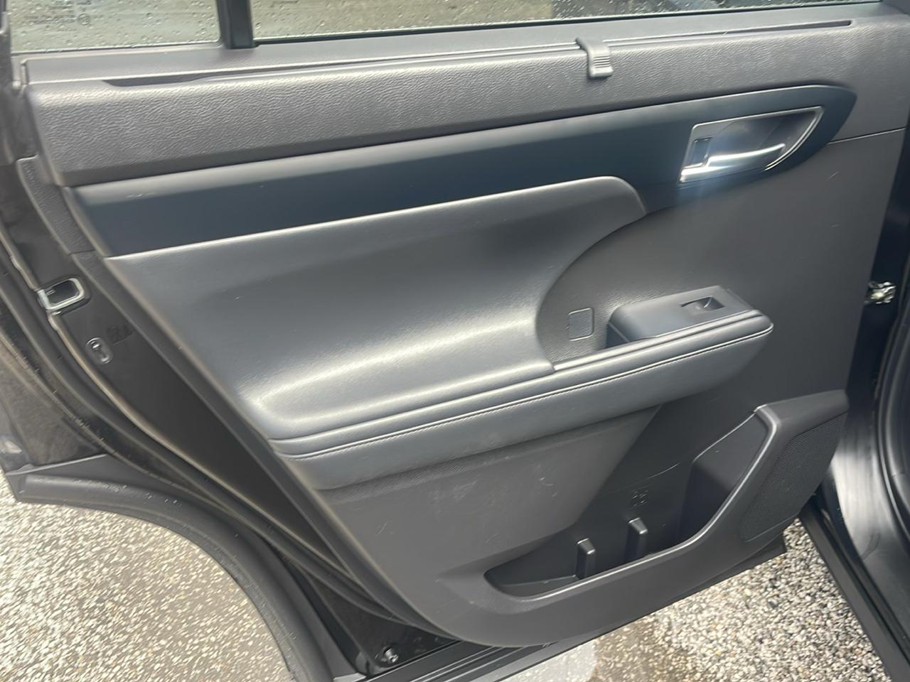 Toyota Highlander XLE AWD (Natl) 2022