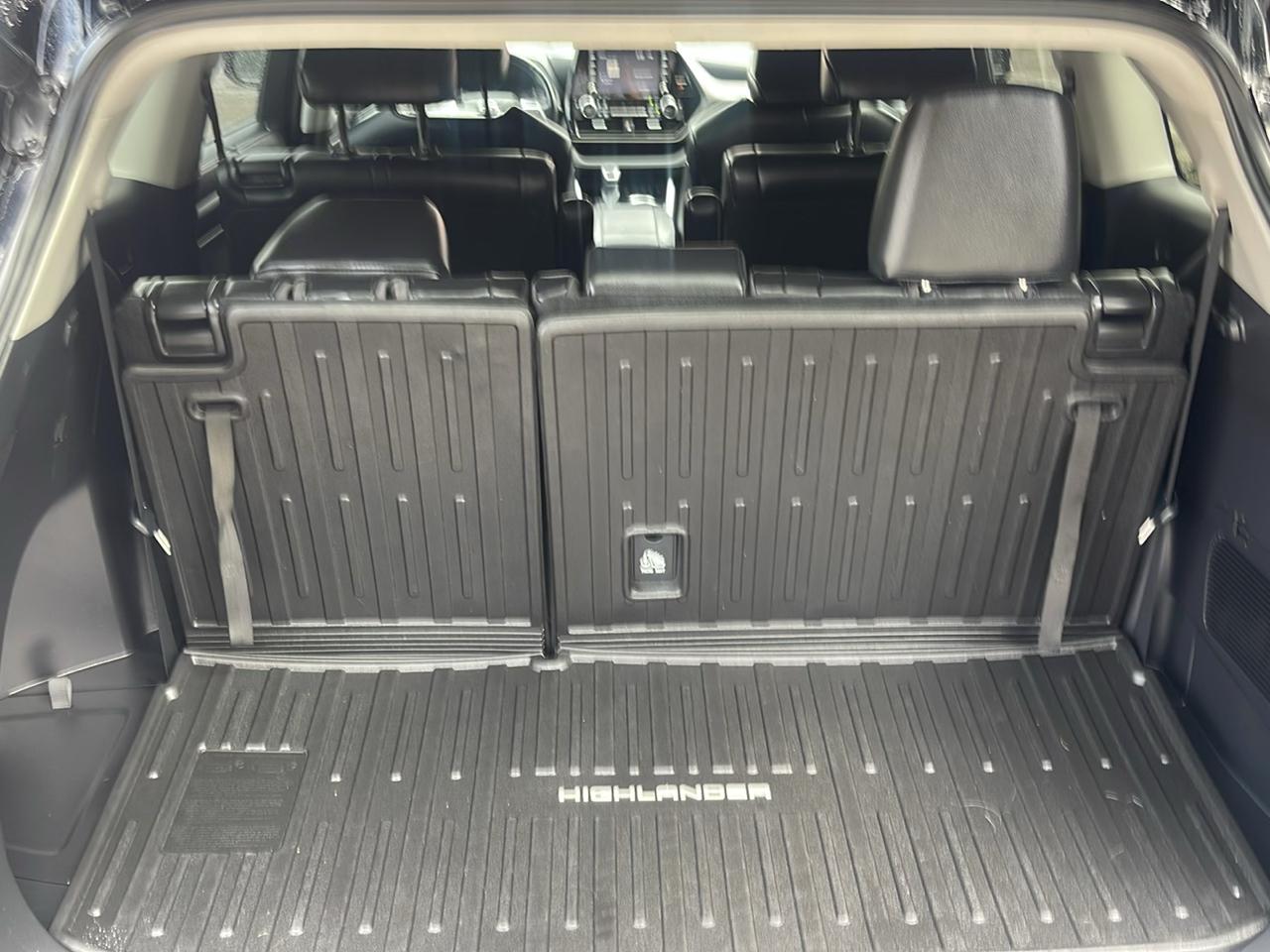 Toyota Highlander XLE AWD (Natl) 2022