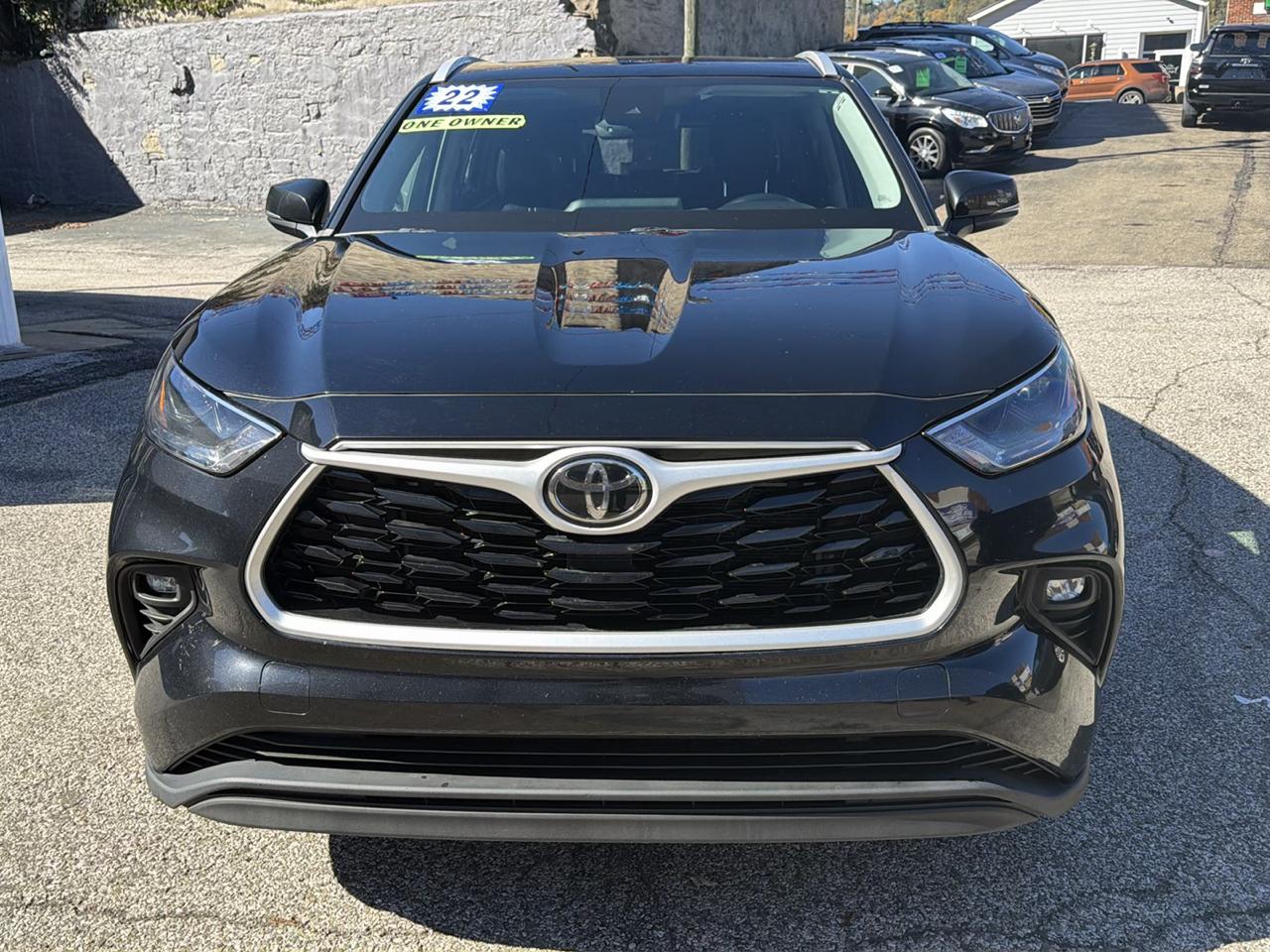 Toyota Highlander XLE AWD (Natl) 2022