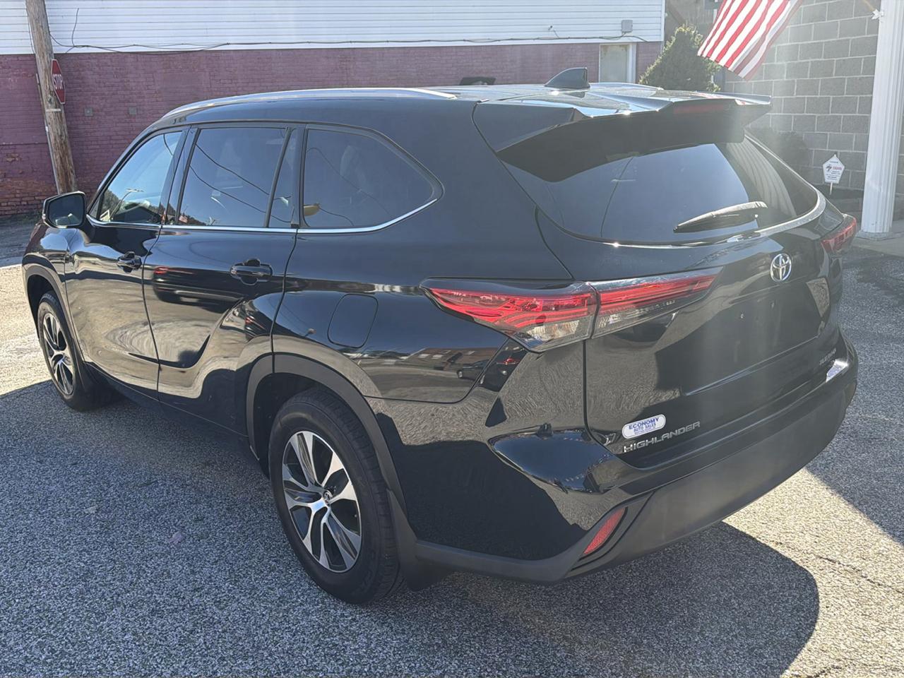 Toyota Highlander XLE AWD (Natl) 2022