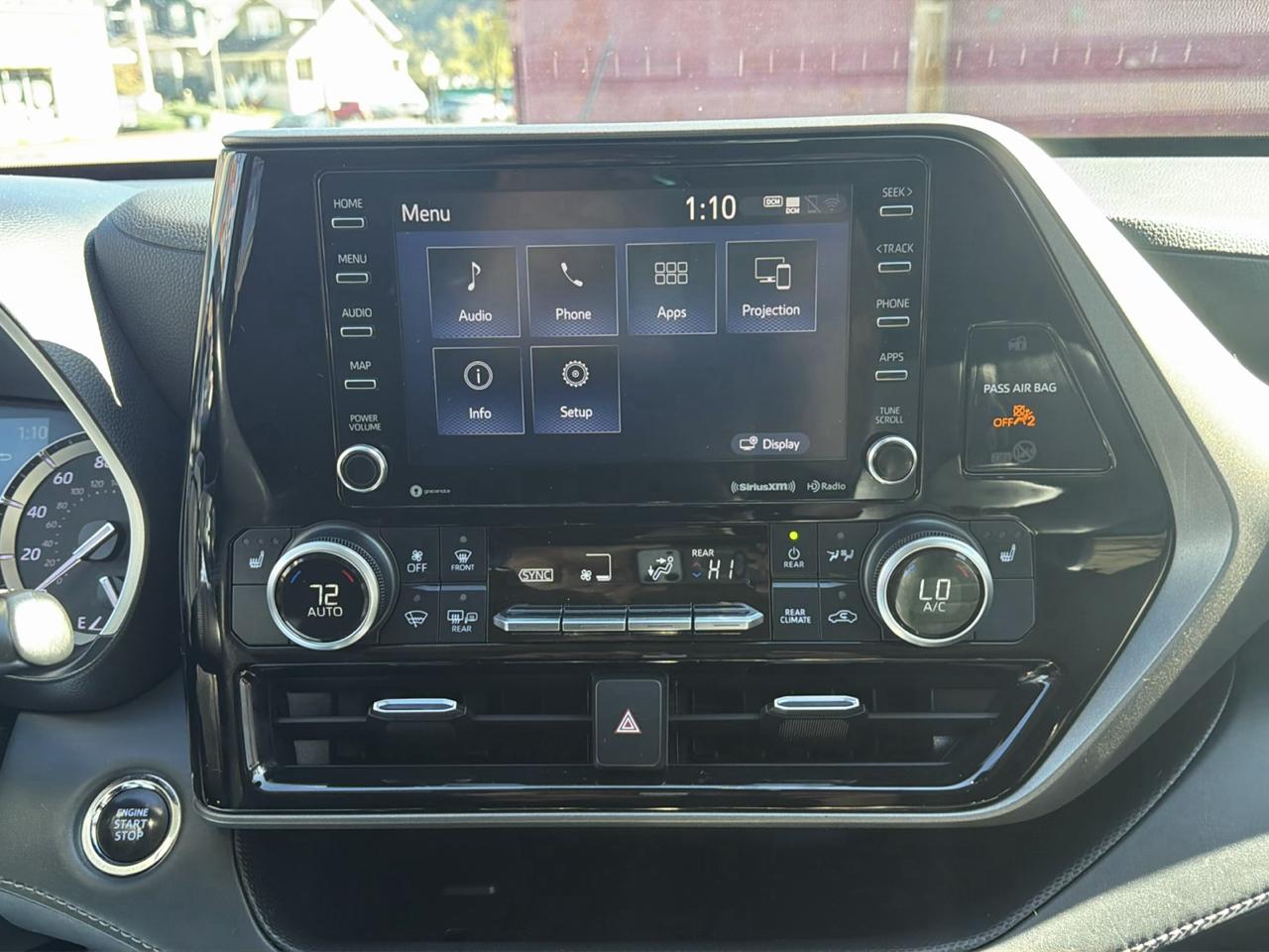 Toyota Highlander XLE AWD (Natl) 2022