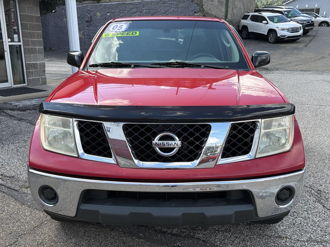 Nissan Frontier 4WD SE Crew Cab V6 Manual 2005