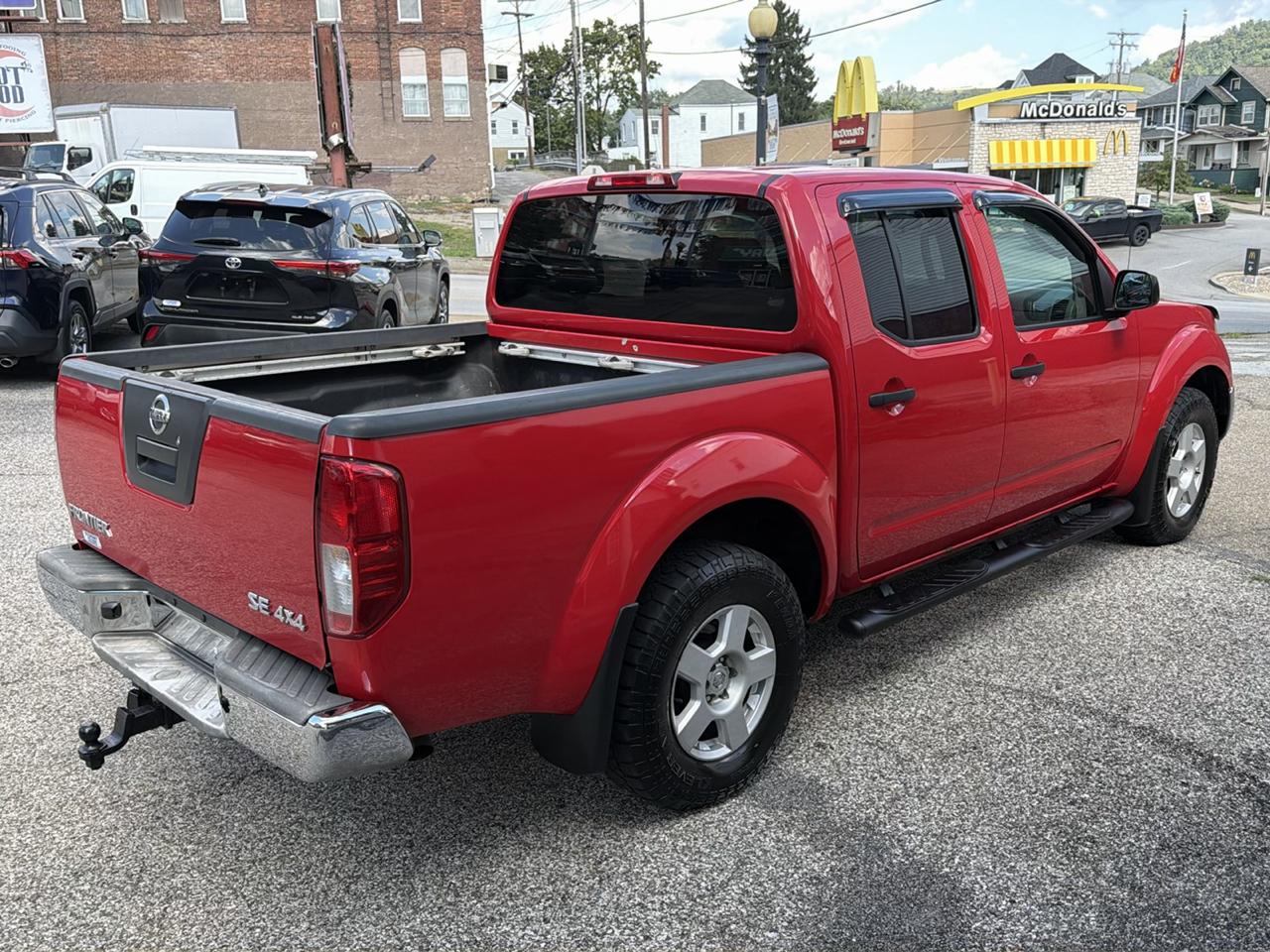 Nissan Frontier 4WD SE Crew Cab V6 Manual 2005