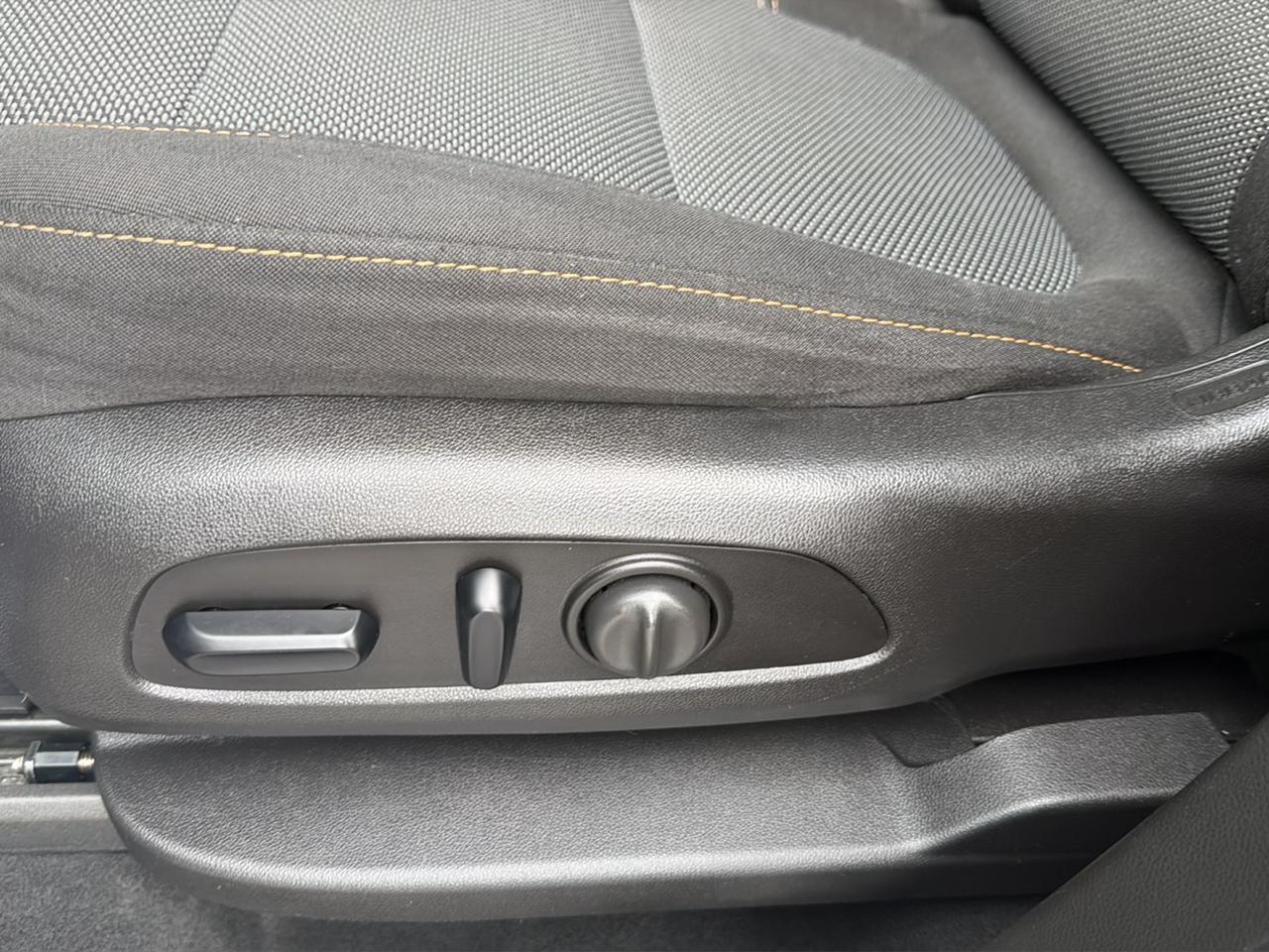 Chevrolet Traverse AWD 4dr LT Cloth w/1LT 2018