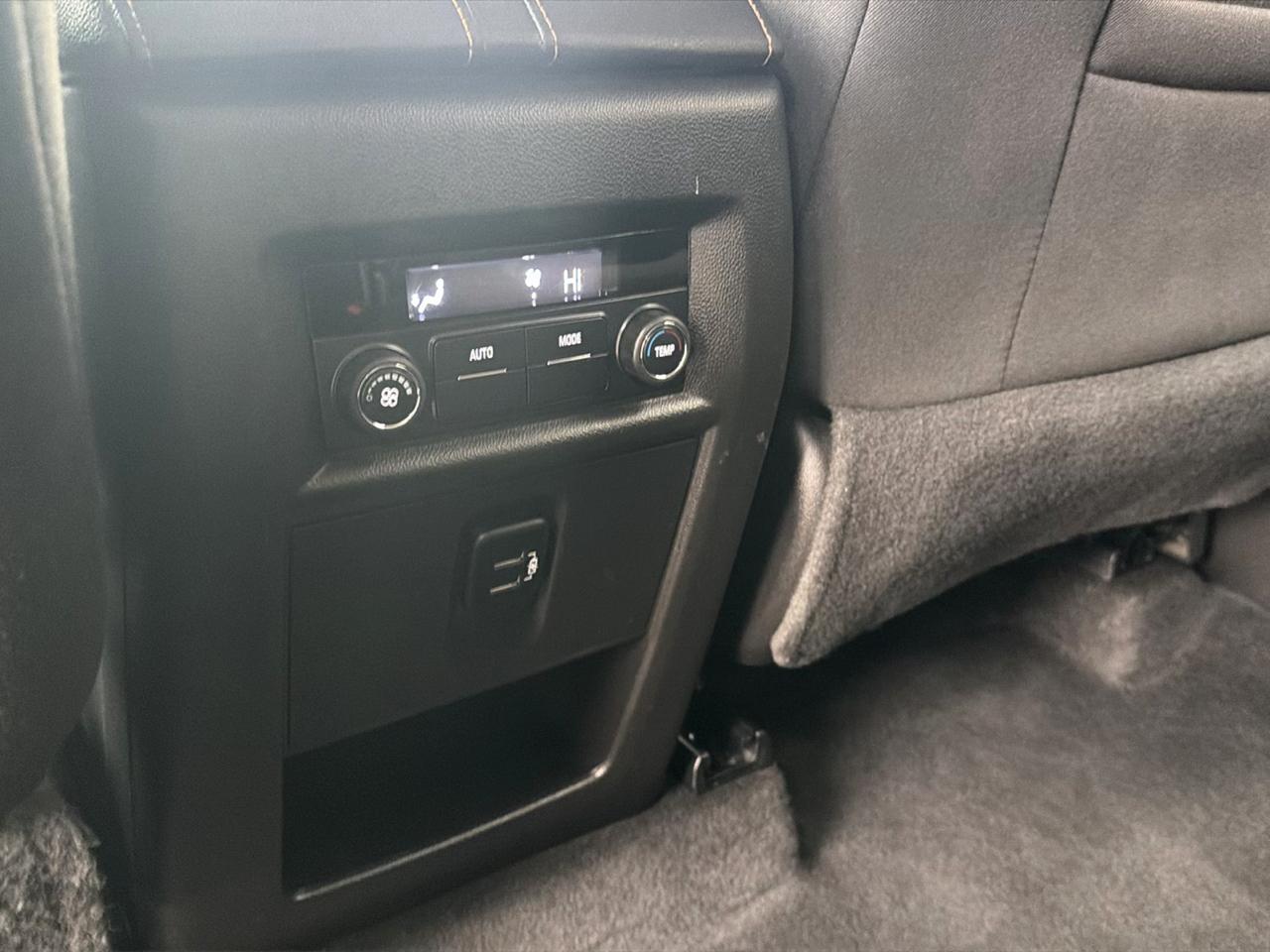 Chevrolet Traverse AWD 4dr LT Cloth w/1LT 2018
