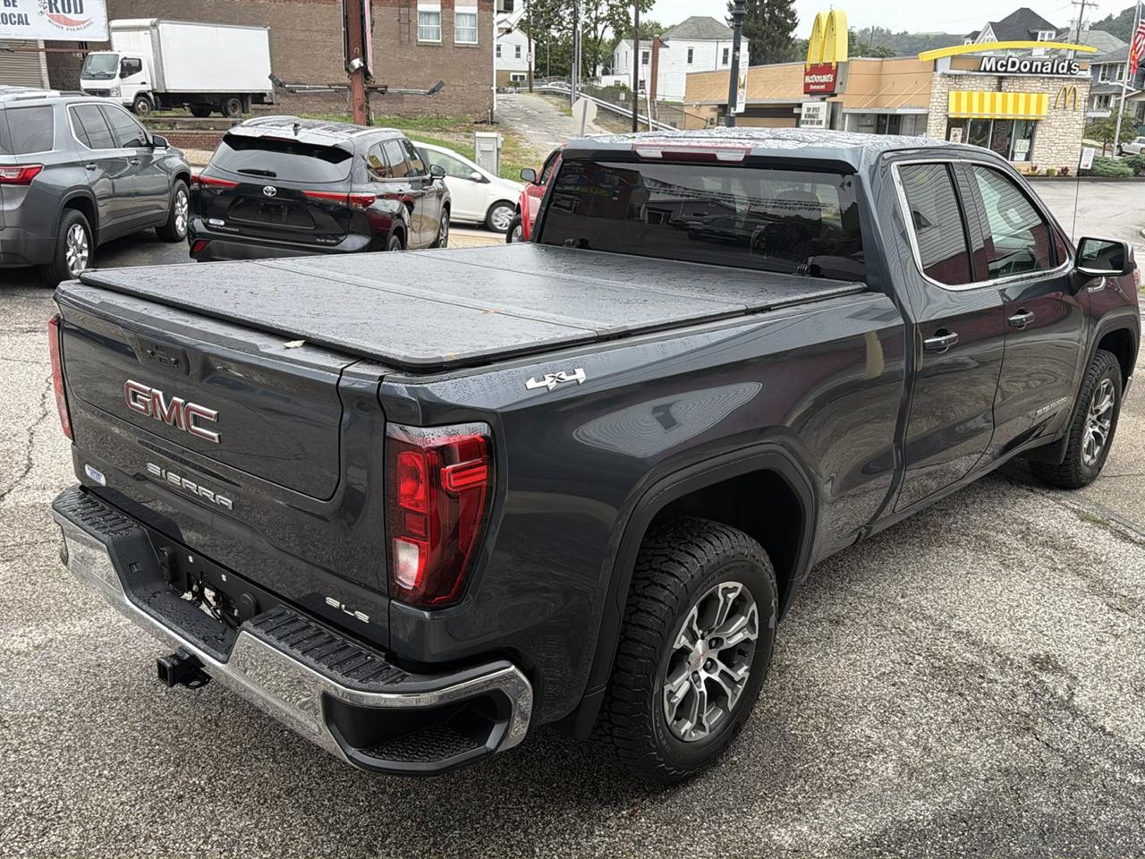 GMC Sierra 1500 4WD Double Cab 147" SLE 2021