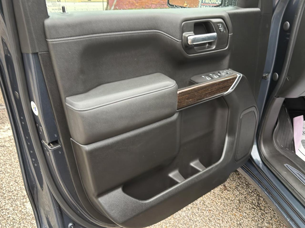 GMC Sierra 1500 4WD Double Cab 147" SLE 2021