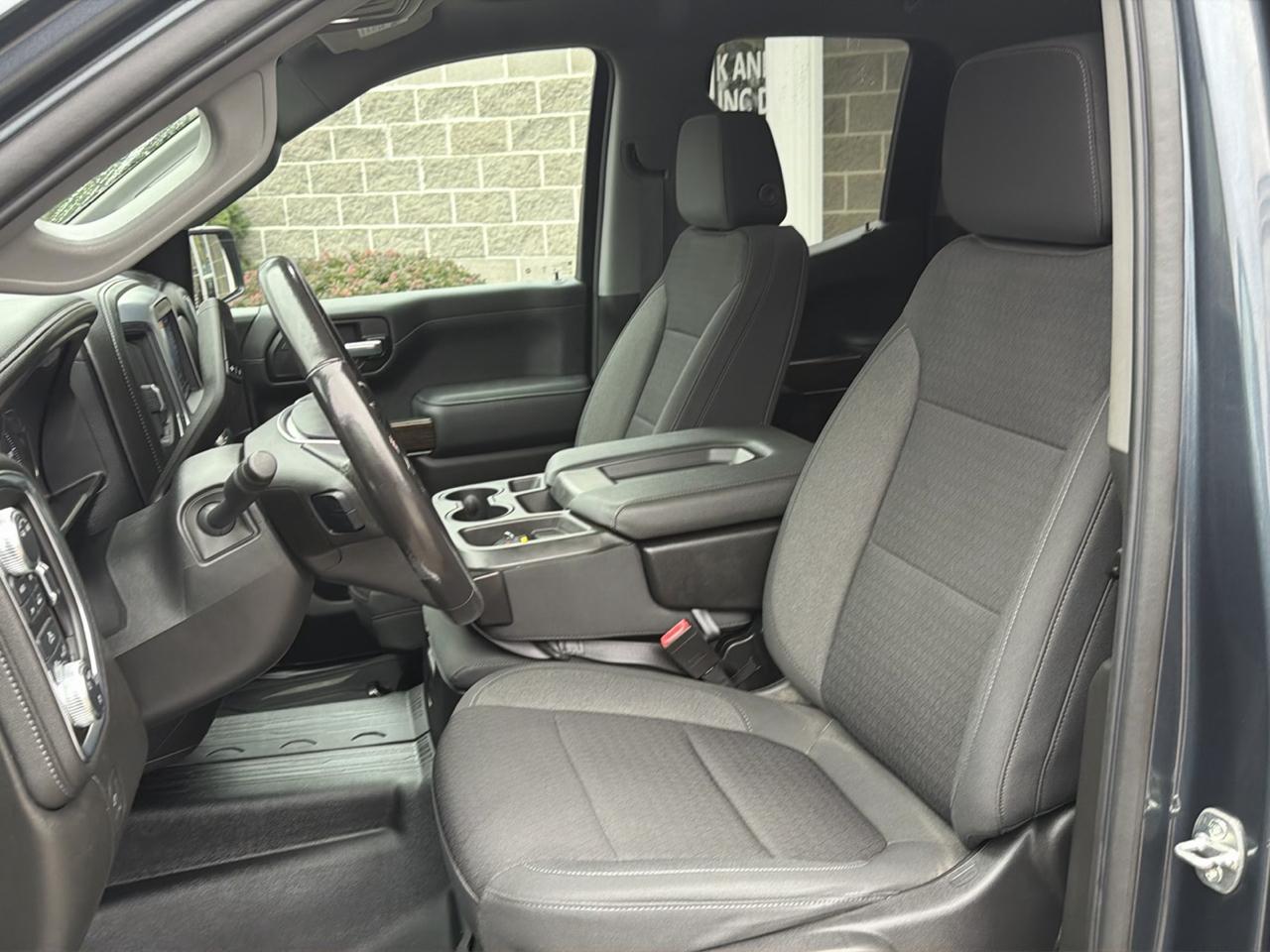 GMC Sierra 1500 4WD Double Cab 147" SLE 2021