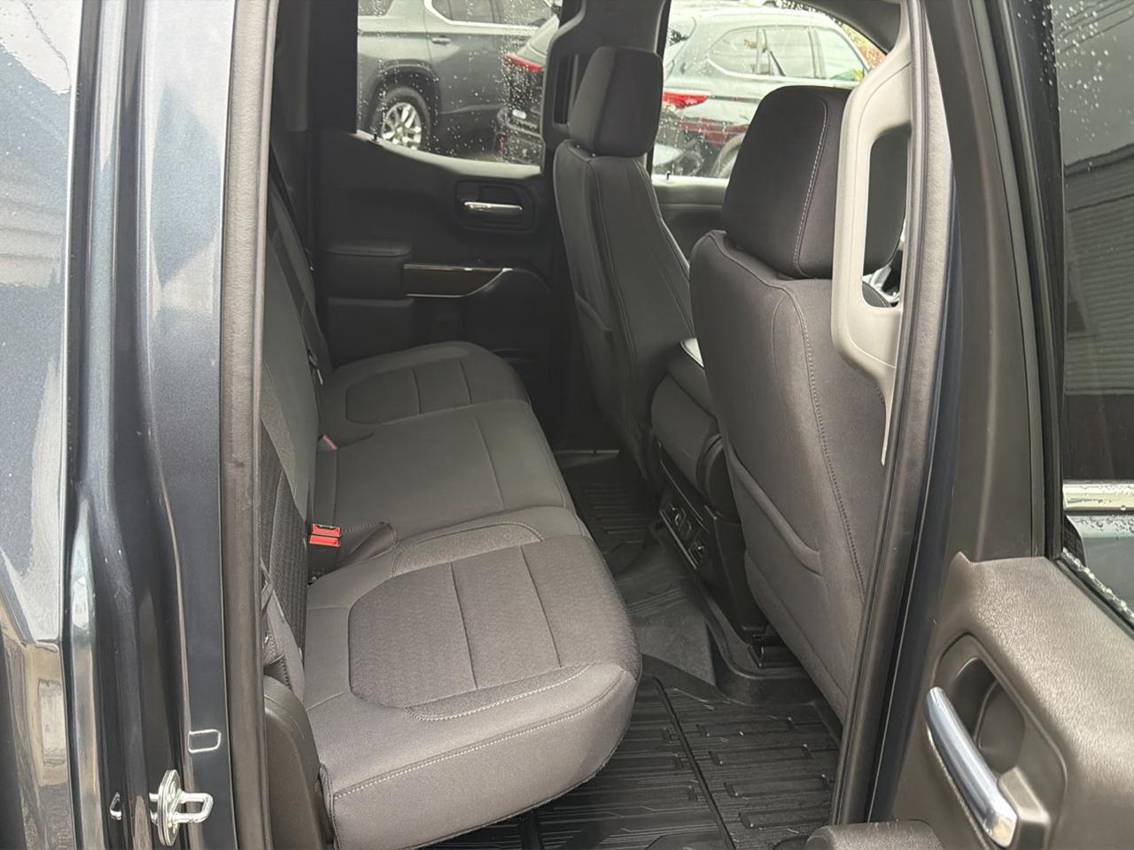 GMC Sierra 1500 4WD Double Cab 147" SLE 2021