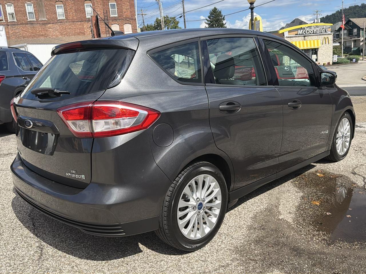 Ford C-Max Hybrid SE FWD 2018