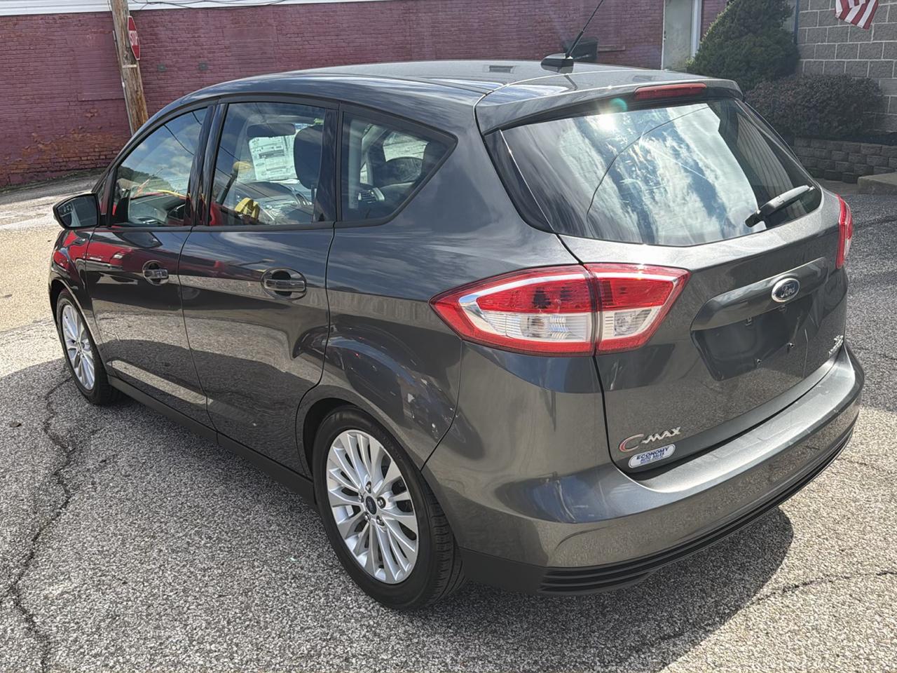 Ford C-Max Hybrid SE FWD 2018