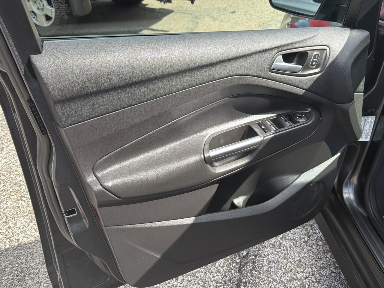 Ford C-Max Hybrid SE FWD 2018
