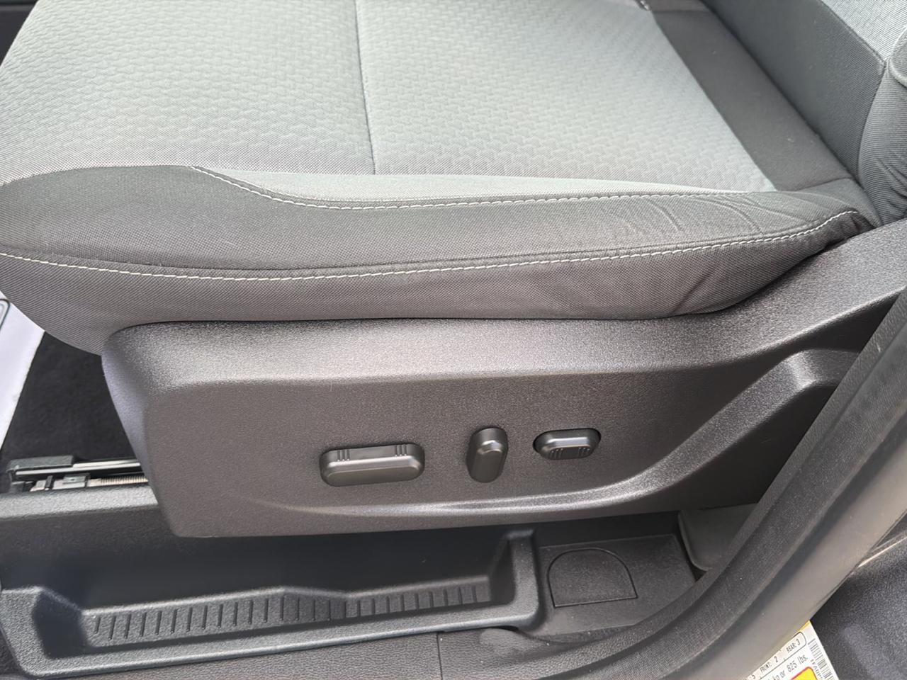 Ford C-Max Hybrid SE FWD 2018