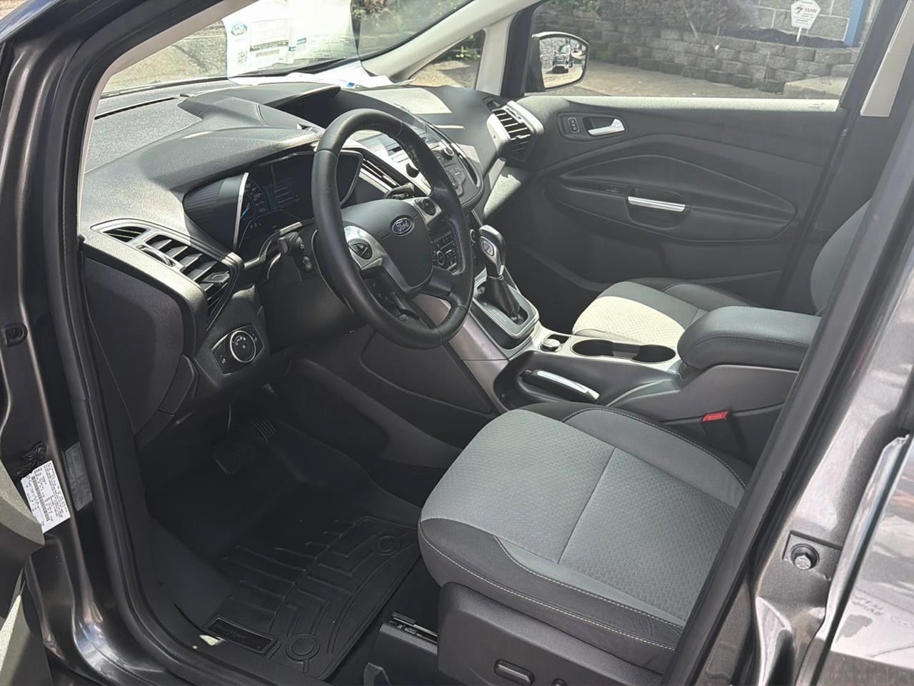 Ford C-Max Hybrid SE FWD 2018