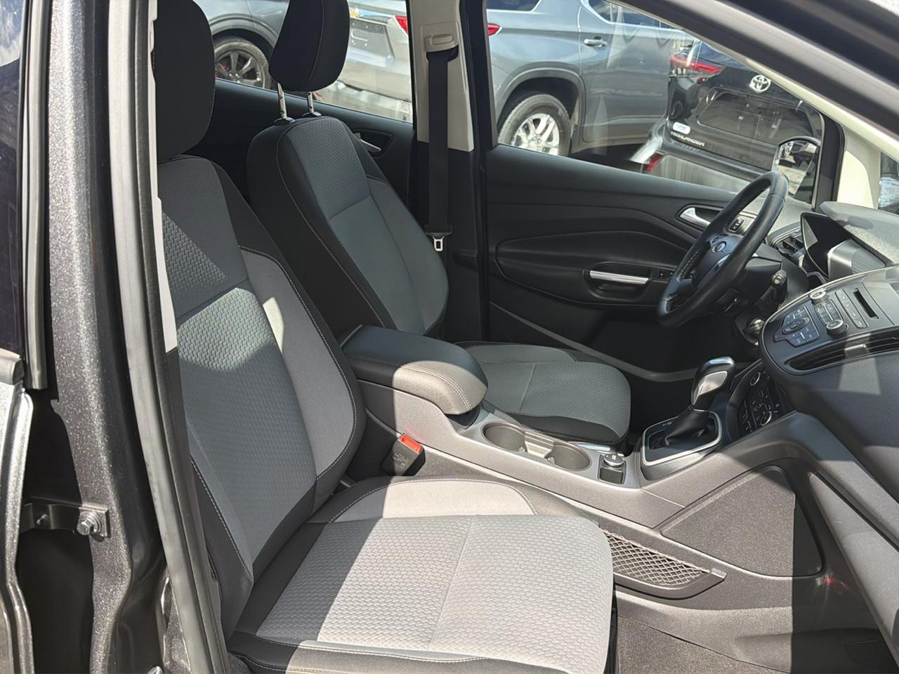 Ford C-Max Hybrid SE FWD 2018