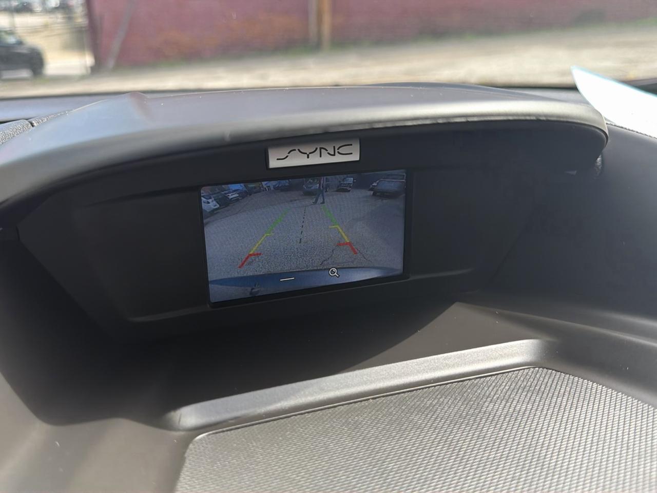 Ford C-Max Hybrid SE FWD 2018