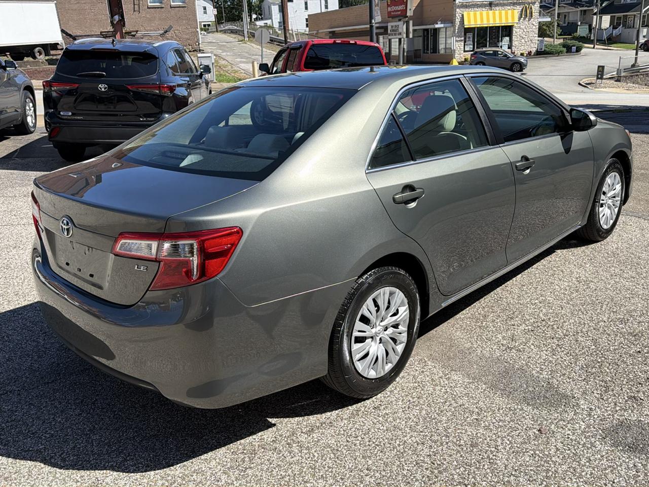 Toyota Camry 4dr Sdn I4 Auto SE Sport Limited Edition (Natl) 2012
