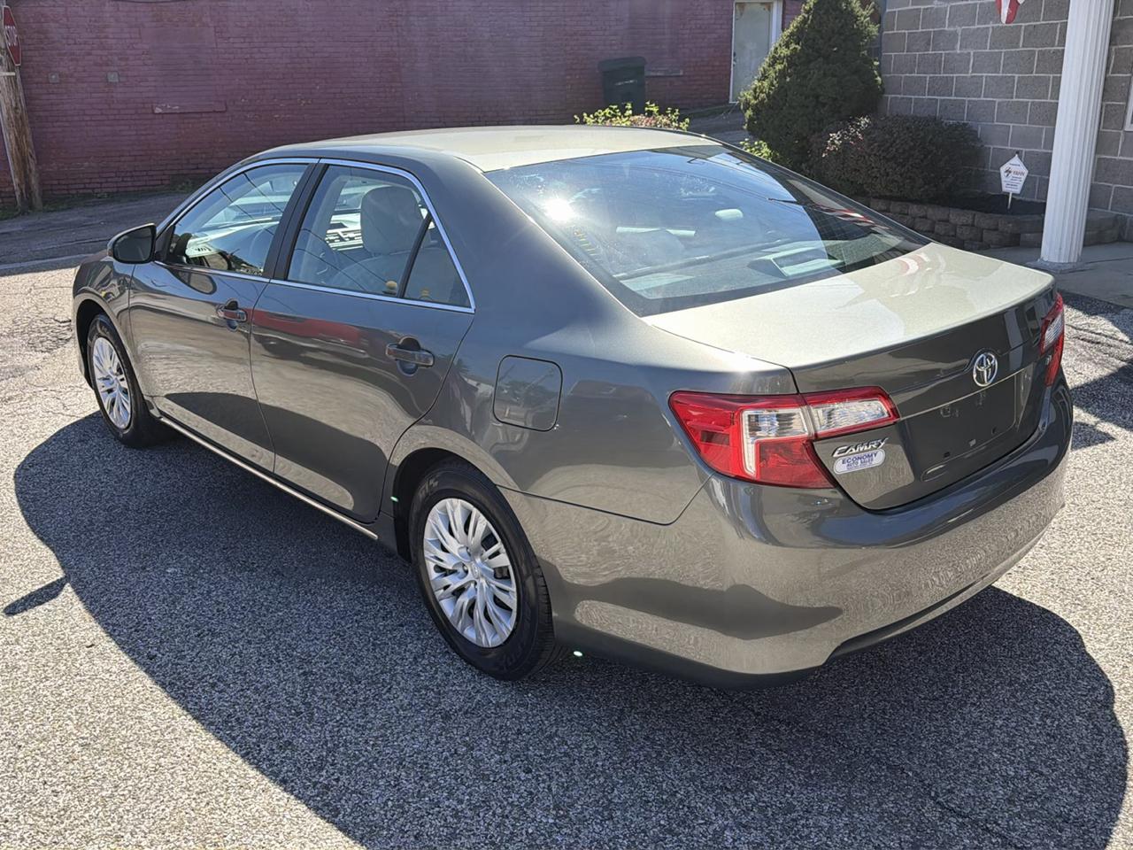 Toyota Camry 4dr Sdn I4 Auto SE Sport Limited Edition (Natl) 2012