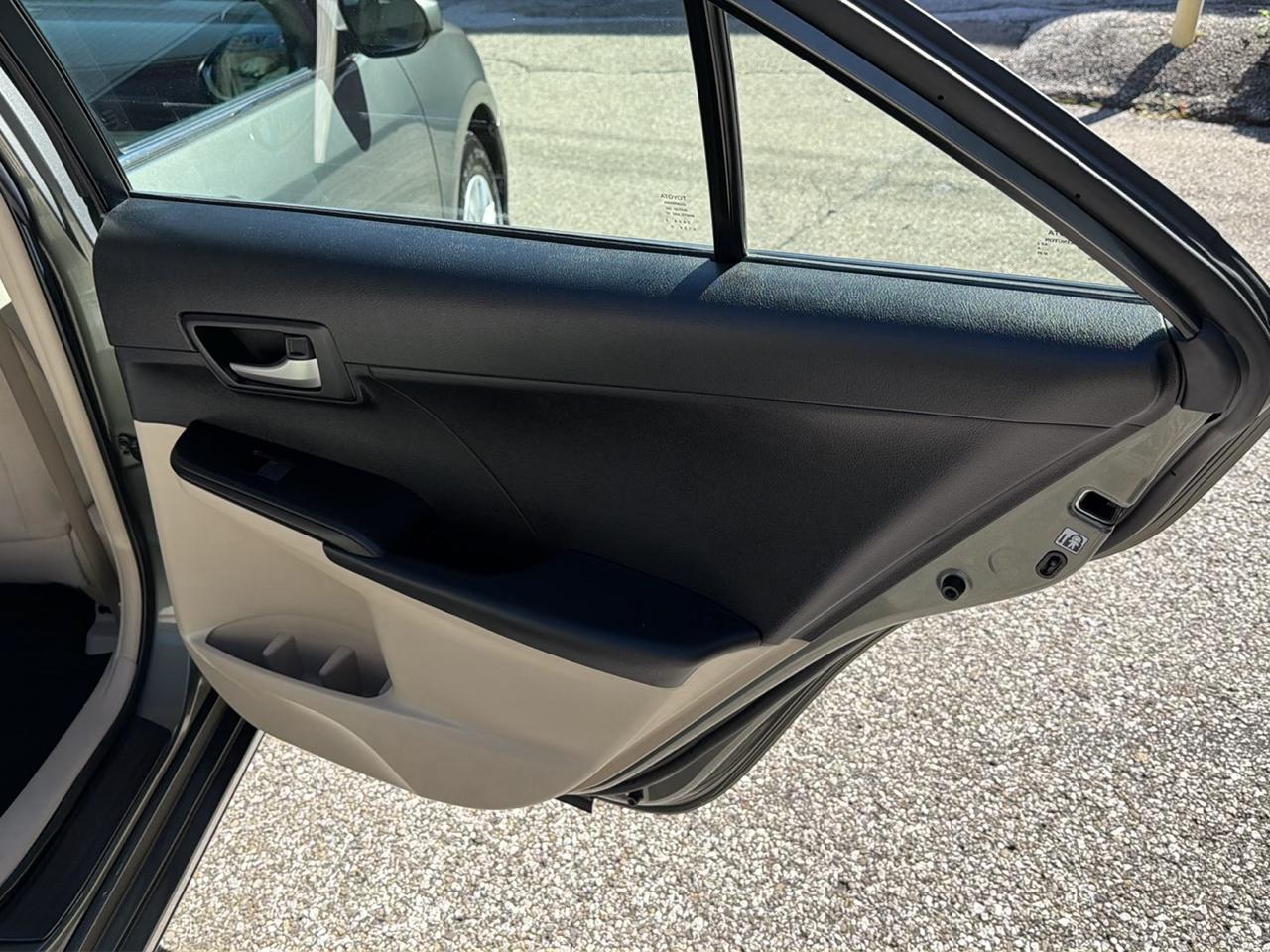 Toyota Camry 4dr Sdn I4 Auto SE Sport Limited Edition (Natl) 2012