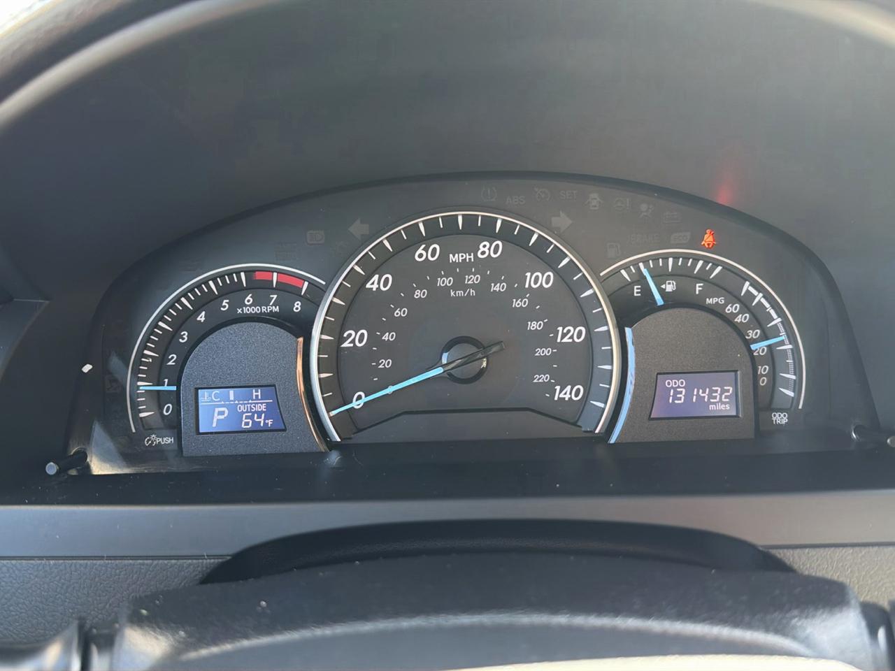 Toyota Camry 4dr Sdn I4 Auto SE Sport Limited Edition (Natl) 2012