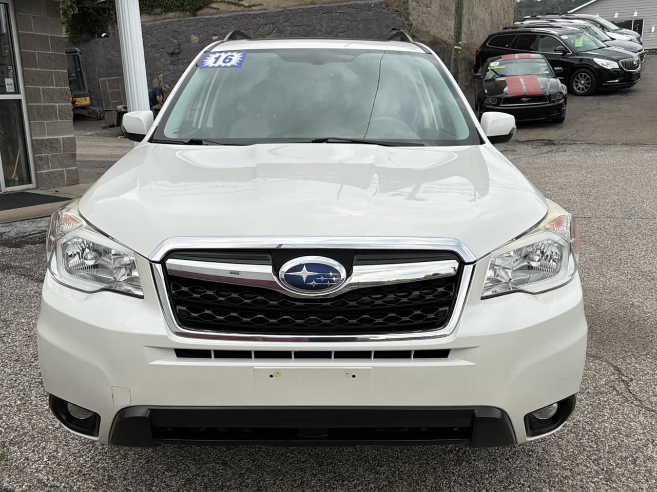 Subaru Forester 4dr CVT 2.5i Touring PZEV 2016