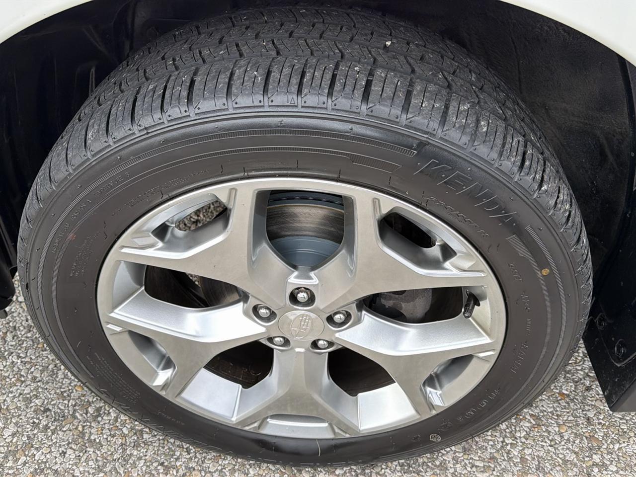 Subaru Forester 4dr CVT 2.5i Touring PZEV 2016
