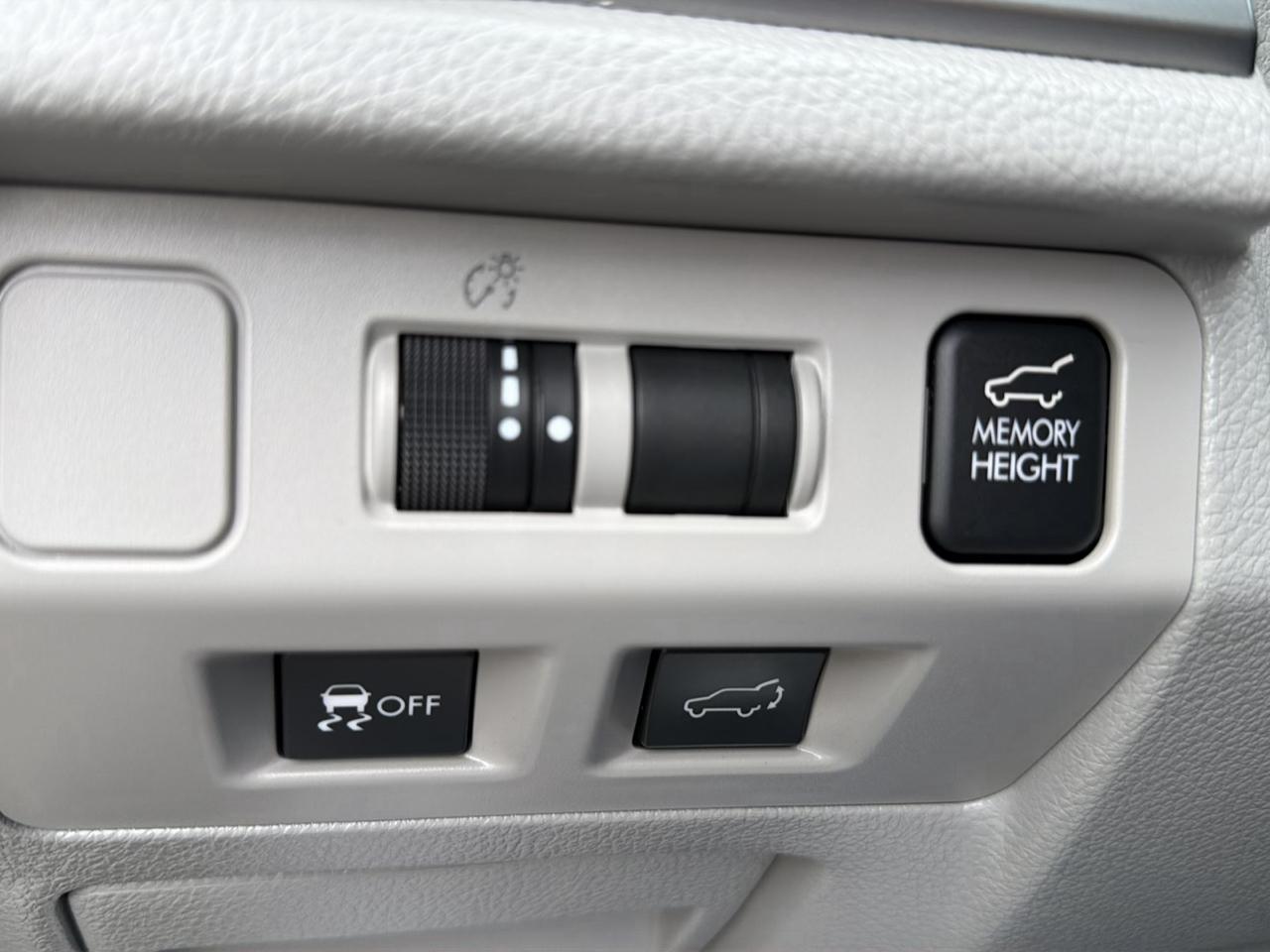 Subaru Forester 4dr CVT 2.5i Touring PZEV 2016