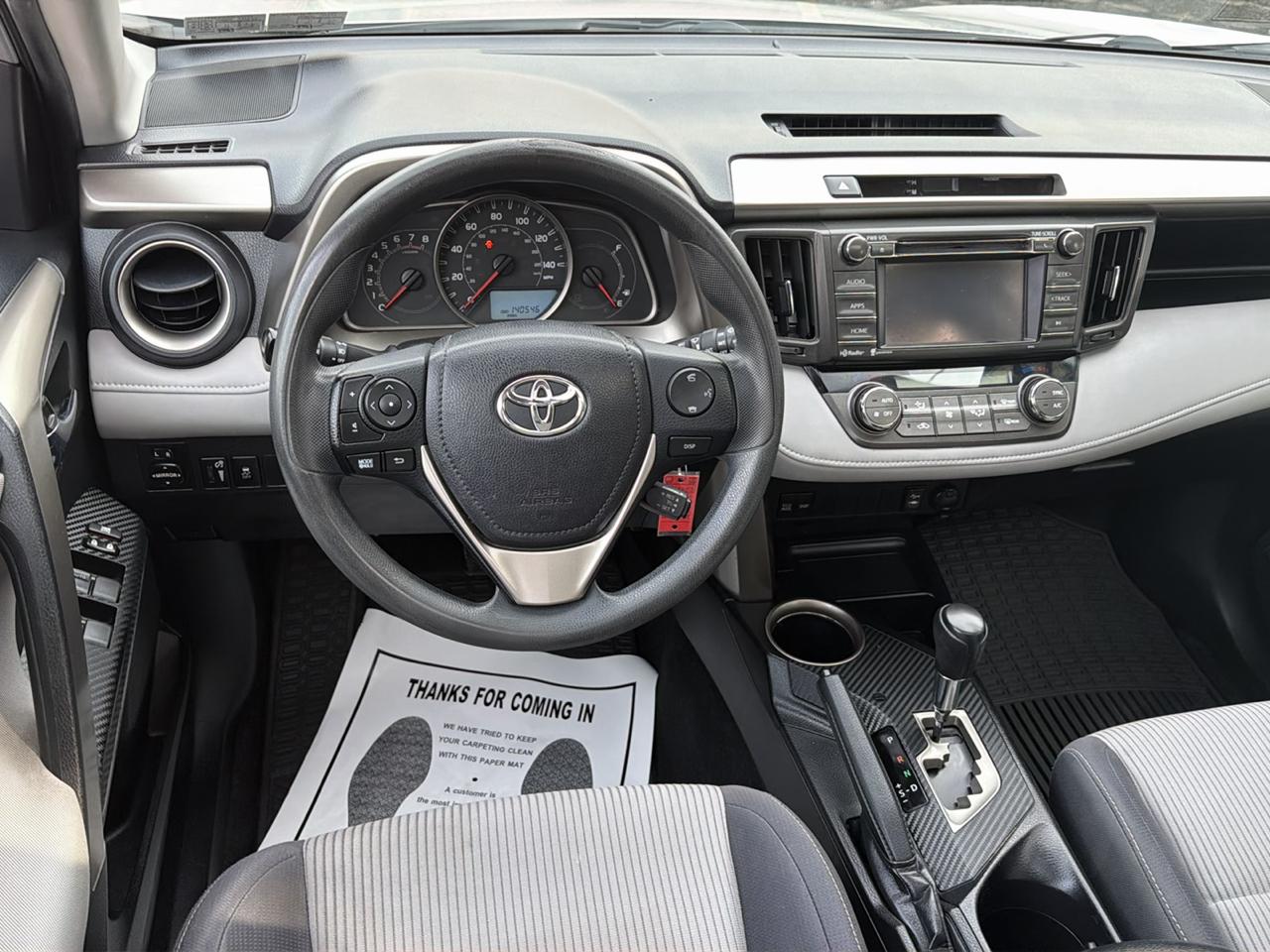Toyota RAV4 AWD 4dr XLE (Natl) 2015